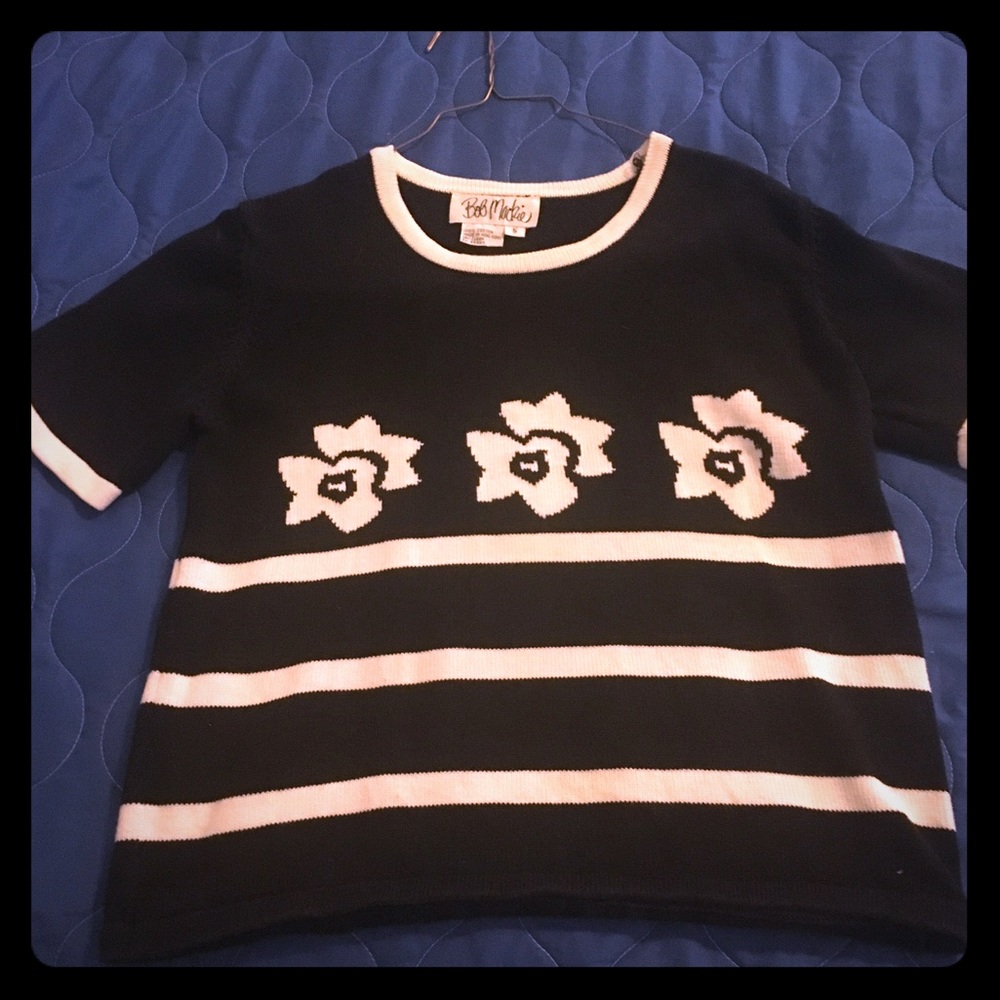 Bob Mackie blackwhite short sleeve sweater